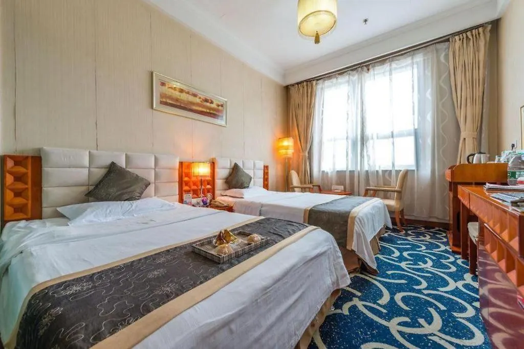 Pingdingshan Feixing Crowne Plaza Hotel Kína