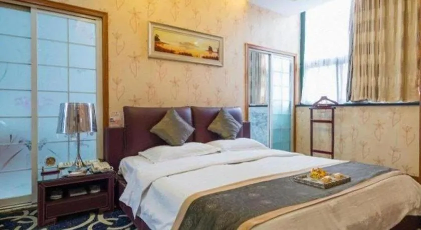 Pingdingshan Feixing Crowne Plaza Hotel  Pingtingsan