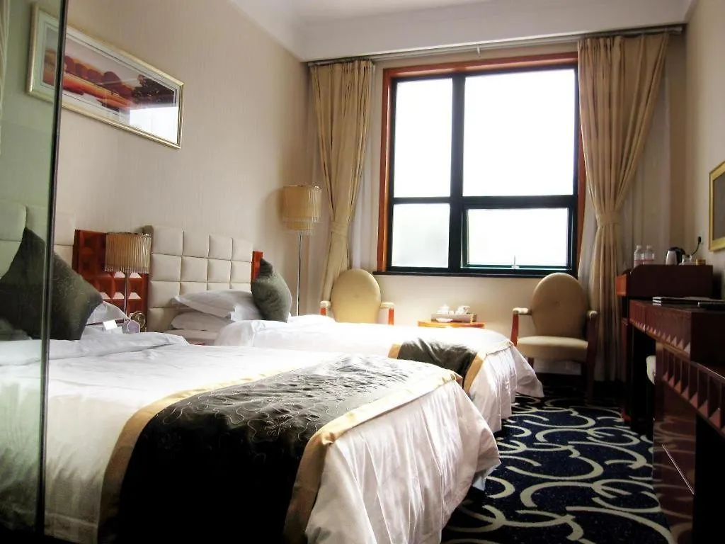 Pingdingshan Feixing Crowne Plaza Hotel